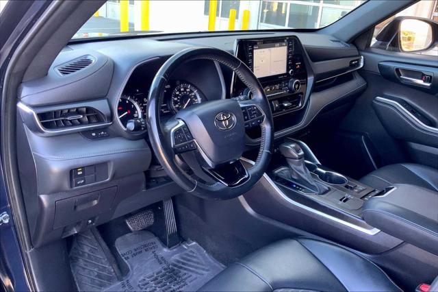 used 2021 Toyota Highlander car, priced at $31,320