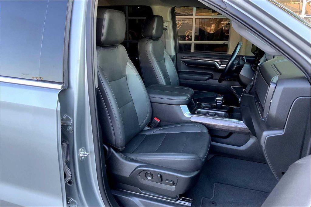 used 2023 Chevrolet Silverado 1500 car, priced at $41,982