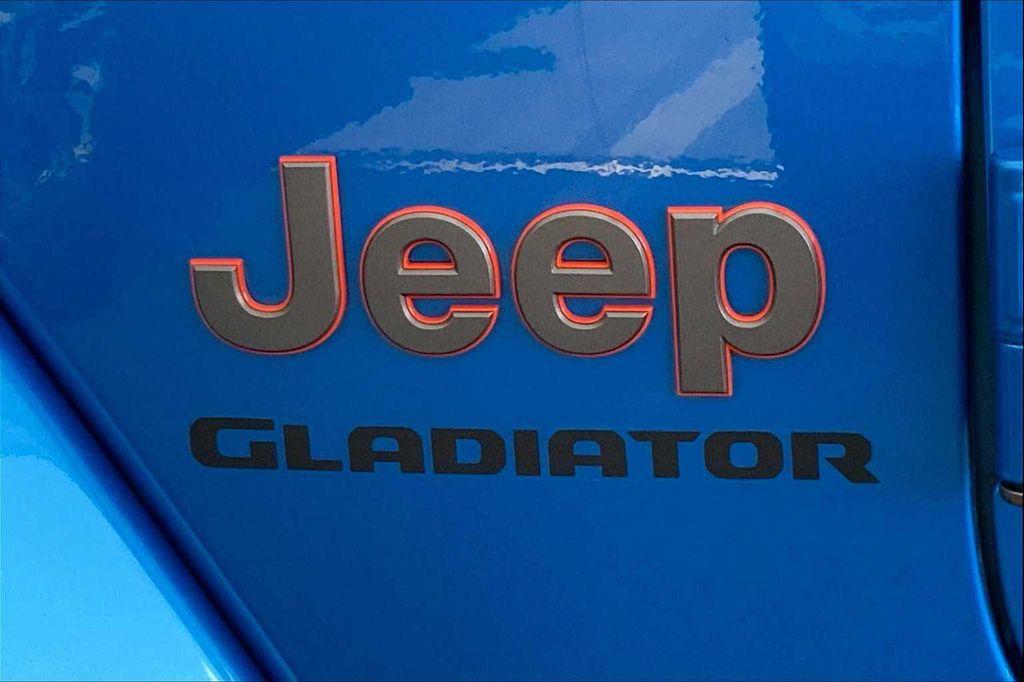 used 2022 Jeep Gladiator car, priced at $39,480