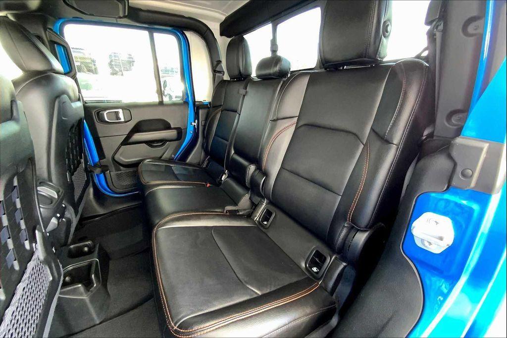 used 2022 Jeep Gladiator car, priced at $39,480