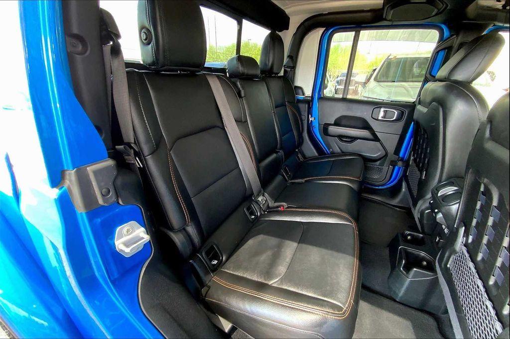 used 2022 Jeep Gladiator car, priced at $39,480