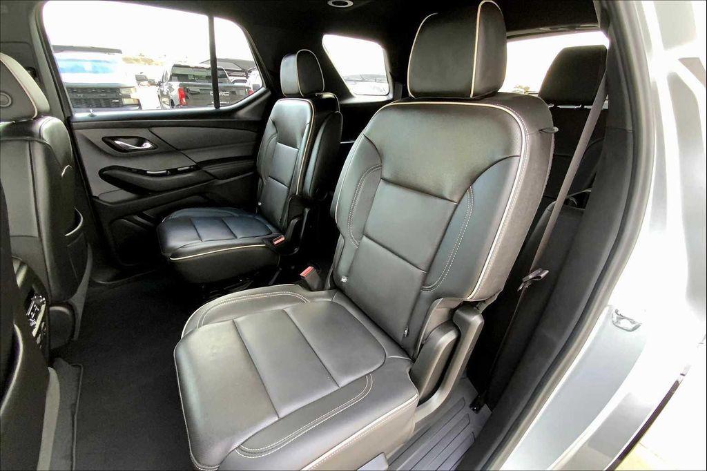 used 2023 Chevrolet Traverse car, priced at $40,982