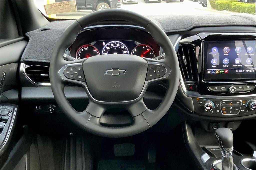 used 2023 Chevrolet Traverse car, priced at $40,982