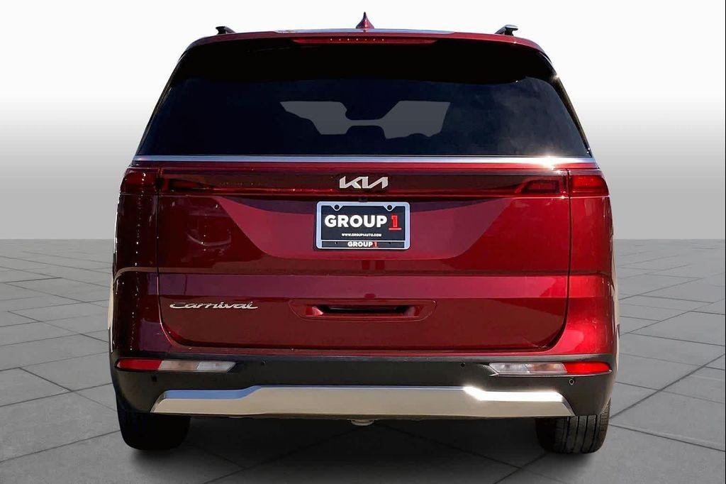 used 2022 Kia Carnival car, priced at $32,592