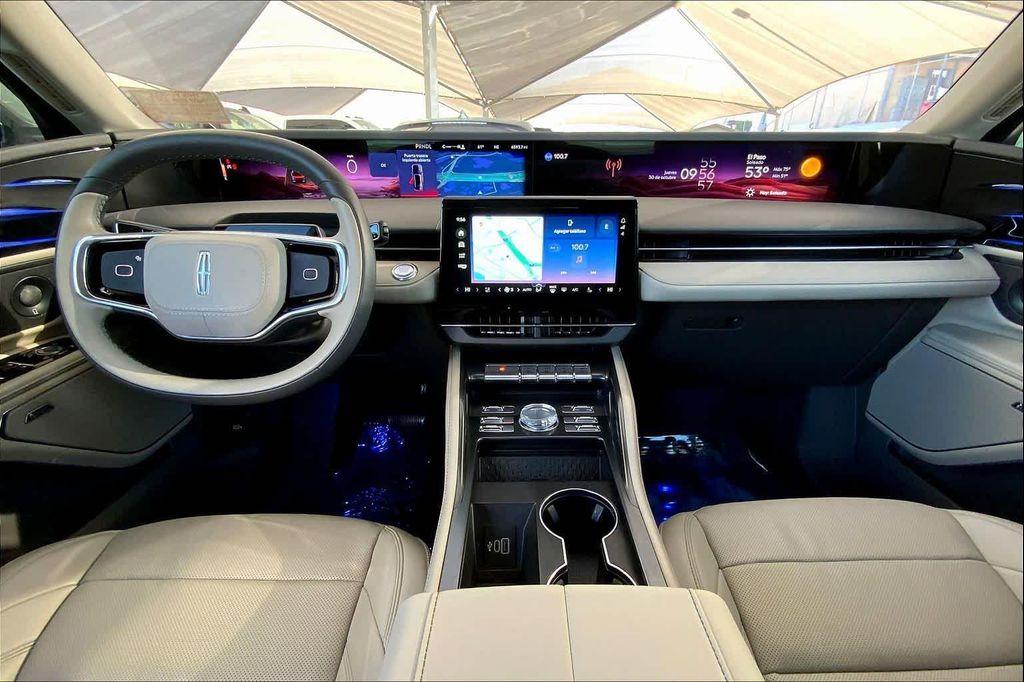 used 2025 Lincoln Nautilus car, priced at $48,713