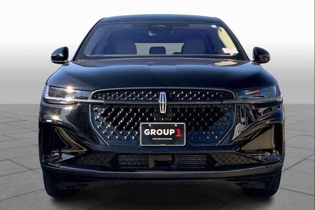 used 2025 Lincoln Nautilus car, priced at $48,713