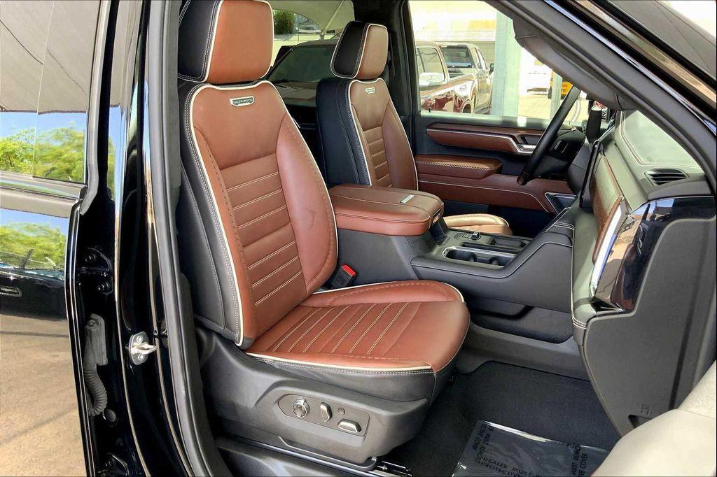 used 2024 GMC Sierra 2500 car, priced at $85,889