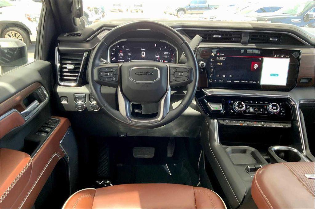 used 2024 GMC Sierra 2500 car, priced at $85,889