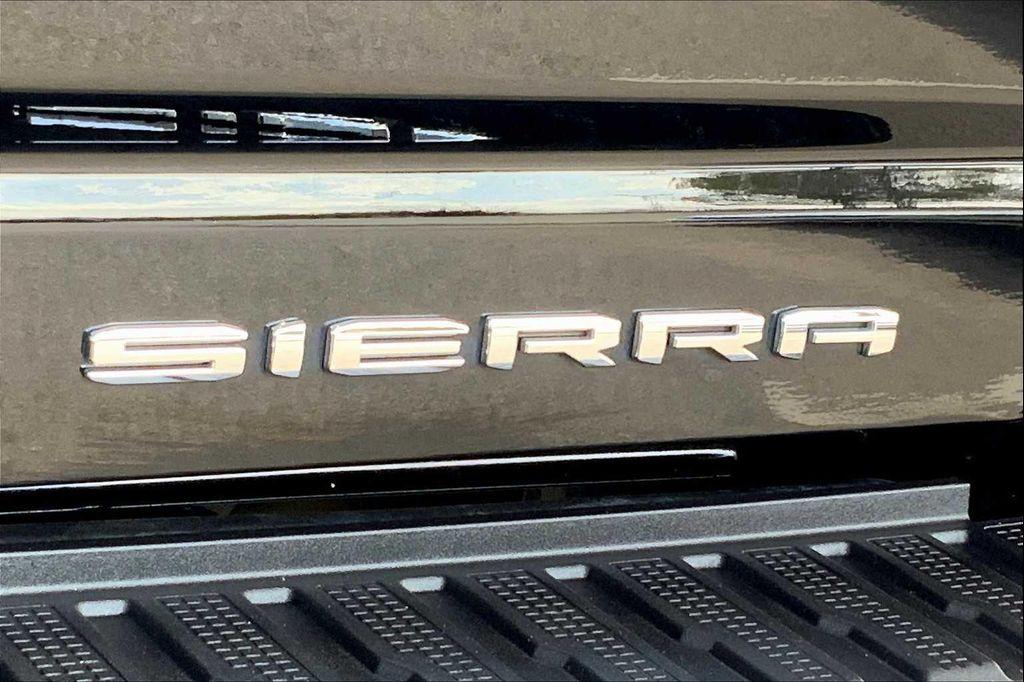 used 2025 GMC Sierra 2500 car, priced at $77,592