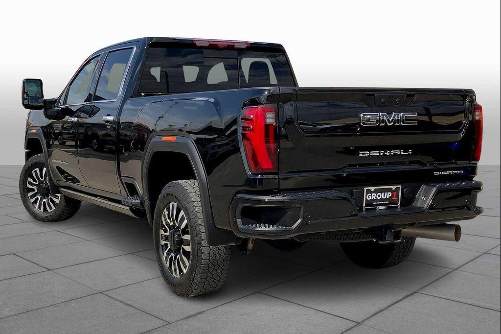 used 2025 GMC Sierra 2500 car, priced at $77,592