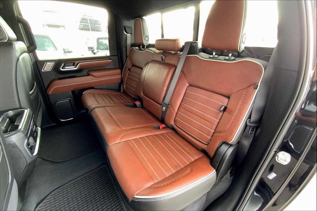 used 2025 GMC Sierra 2500 car, priced at $77,592