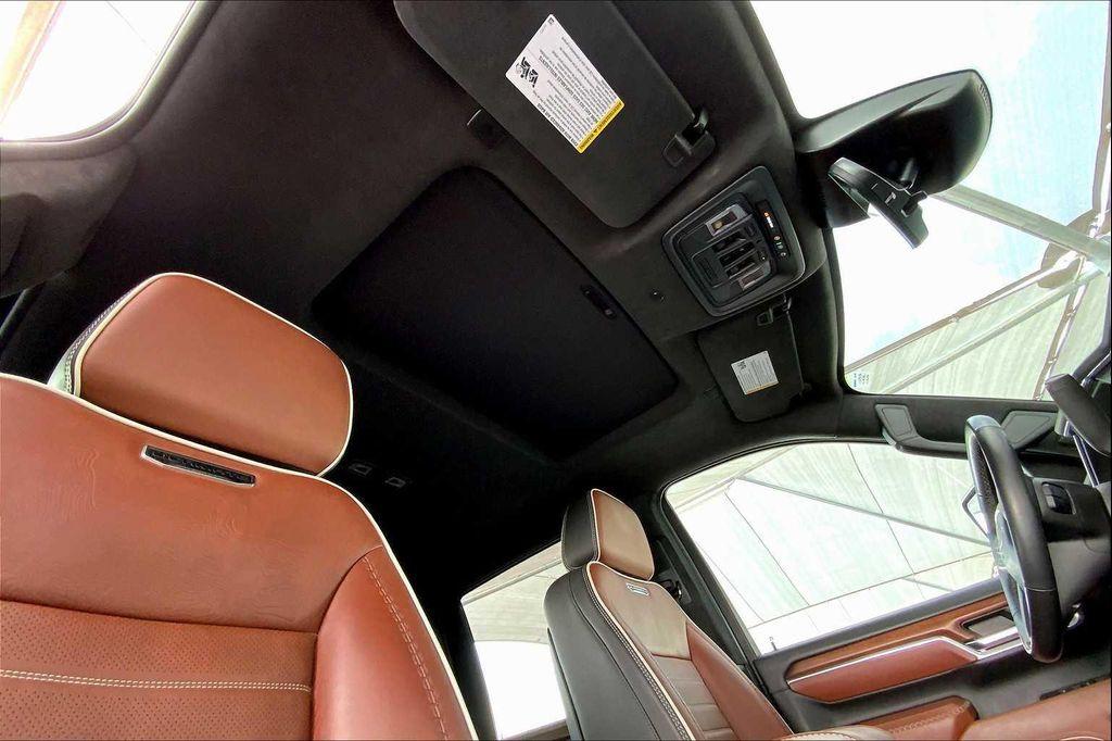 used 2025 GMC Sierra 2500 car, priced at $77,592