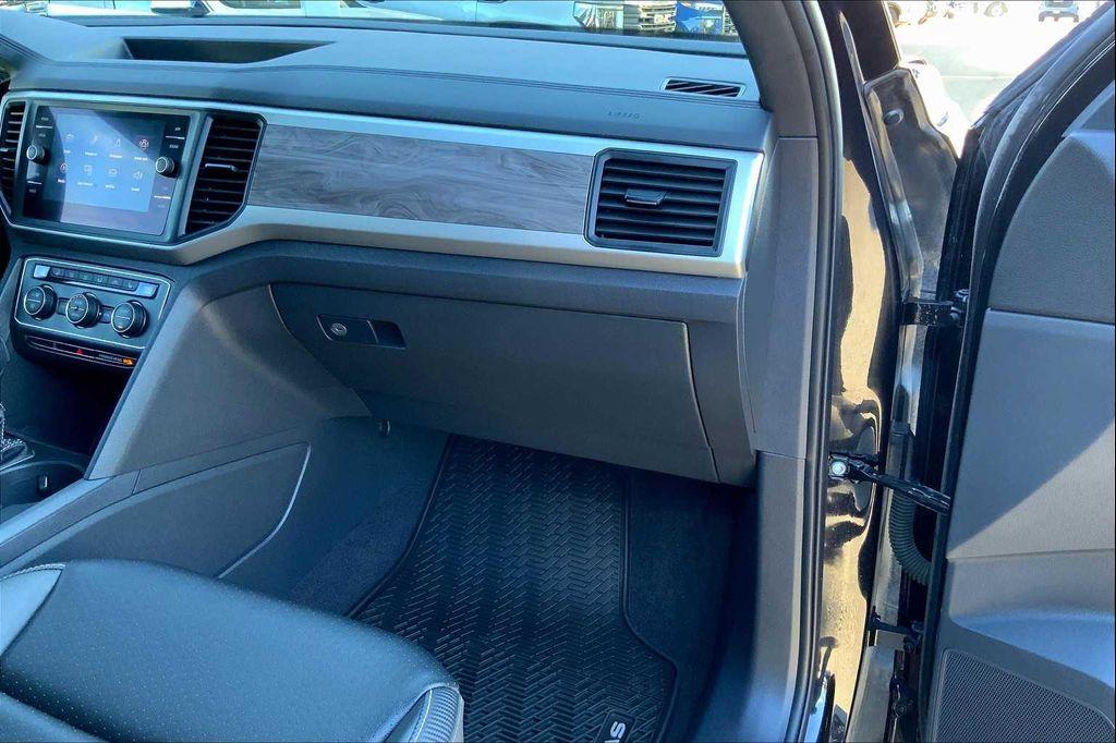 used 2021 Volkswagen Atlas Cross Sport car, priced at $23,476