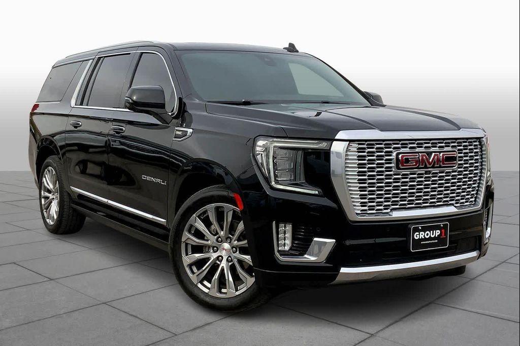 used 2022 GMC Yukon XL car, priced at $58,047