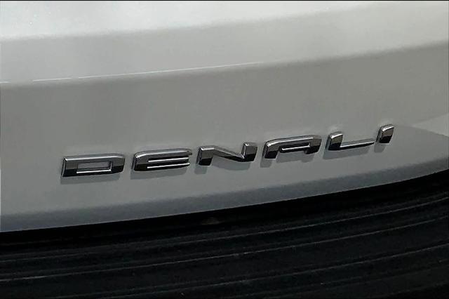 used 2022 GMC Yukon XL car, priced at $55,549