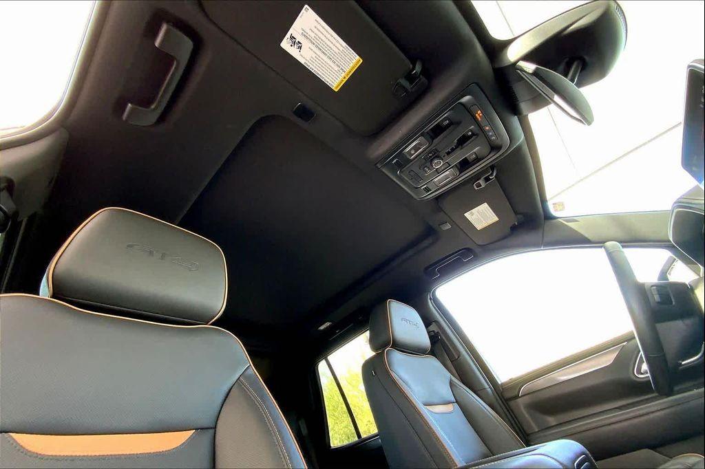 used 2024 GMC Yukon car, priced at $69,592