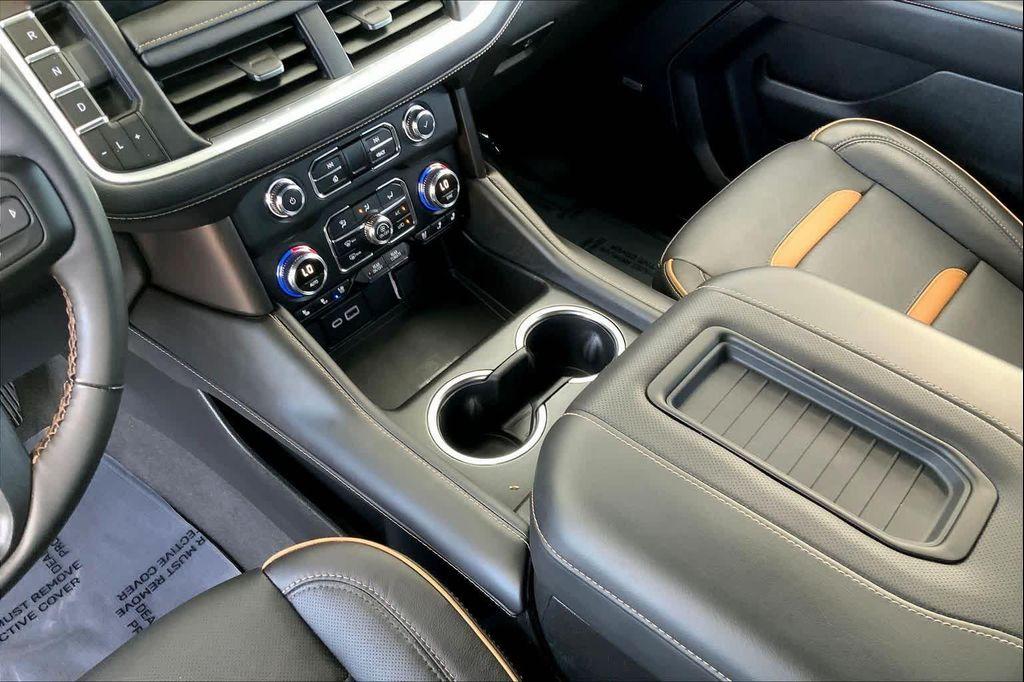 used 2024 GMC Yukon car, priced at $69,592