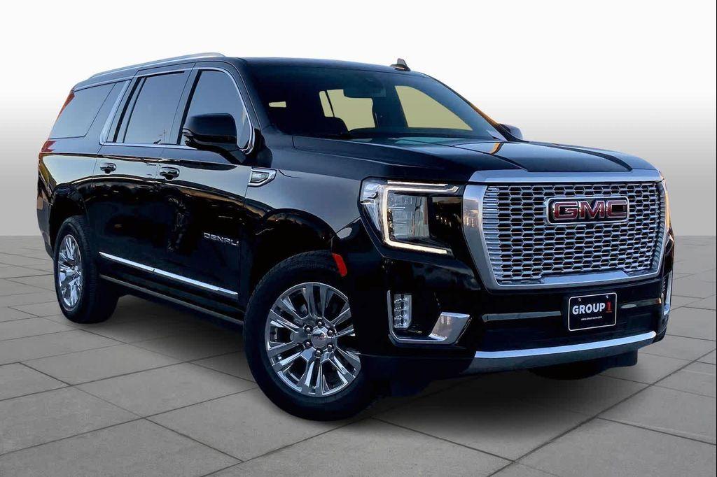 used 2022 GMC Yukon XL car, priced at $59,982
