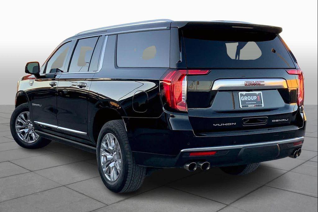 used 2022 GMC Yukon XL car, priced at $59,982