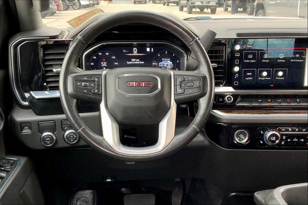 used 2022 GMC Sierra 1500 car, priced at $39,982