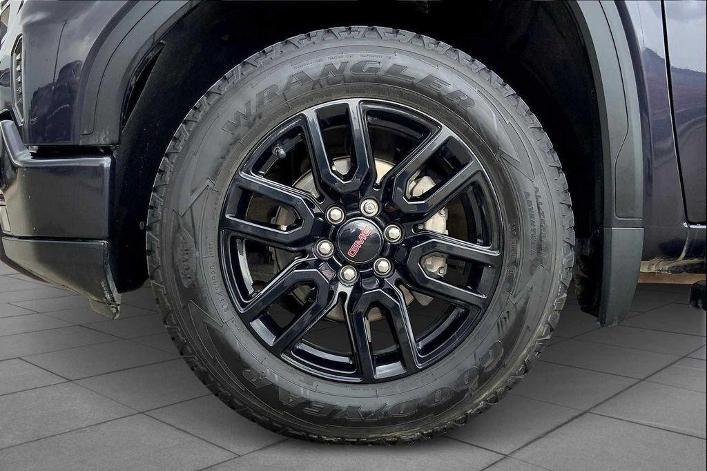 used 2022 GMC Sierra 1500 car, priced at $39,982