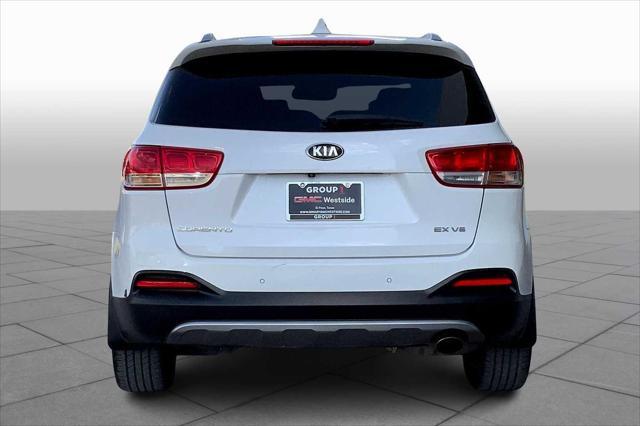 used 2017 Kia Sorento car, priced at $9,892