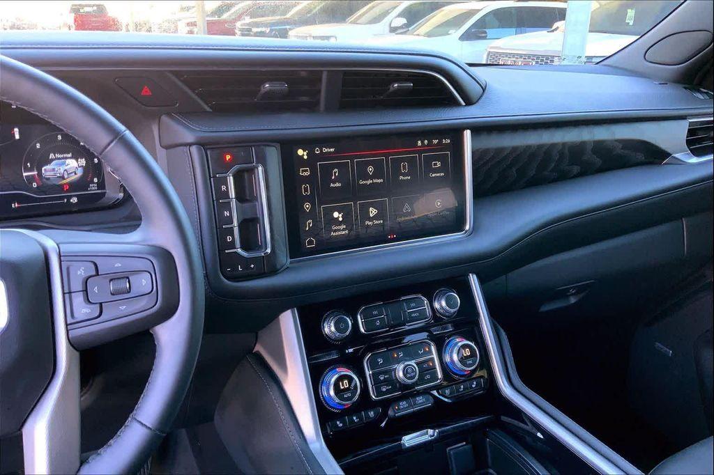 used 2024 GMC Yukon car, priced at $75,982