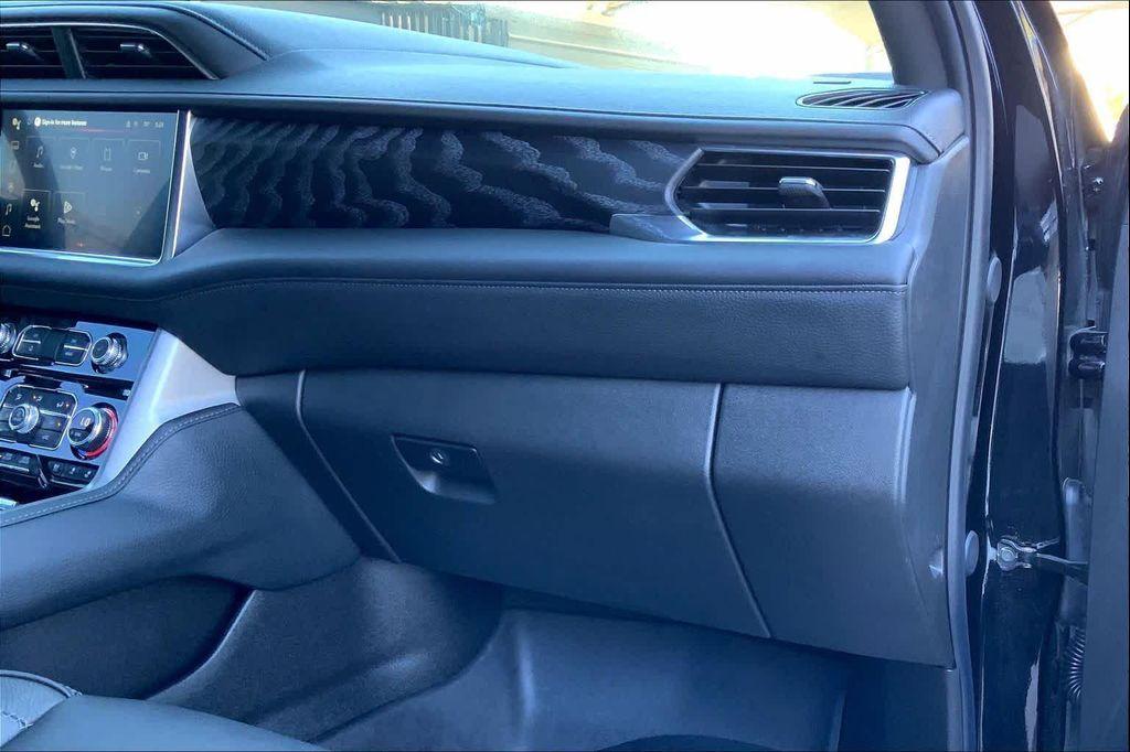 used 2024 GMC Yukon car, priced at $75,982