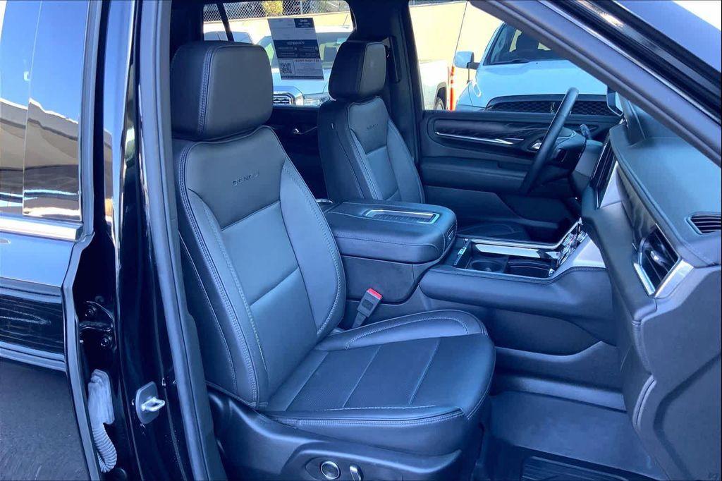 used 2024 GMC Yukon car, priced at $75,982