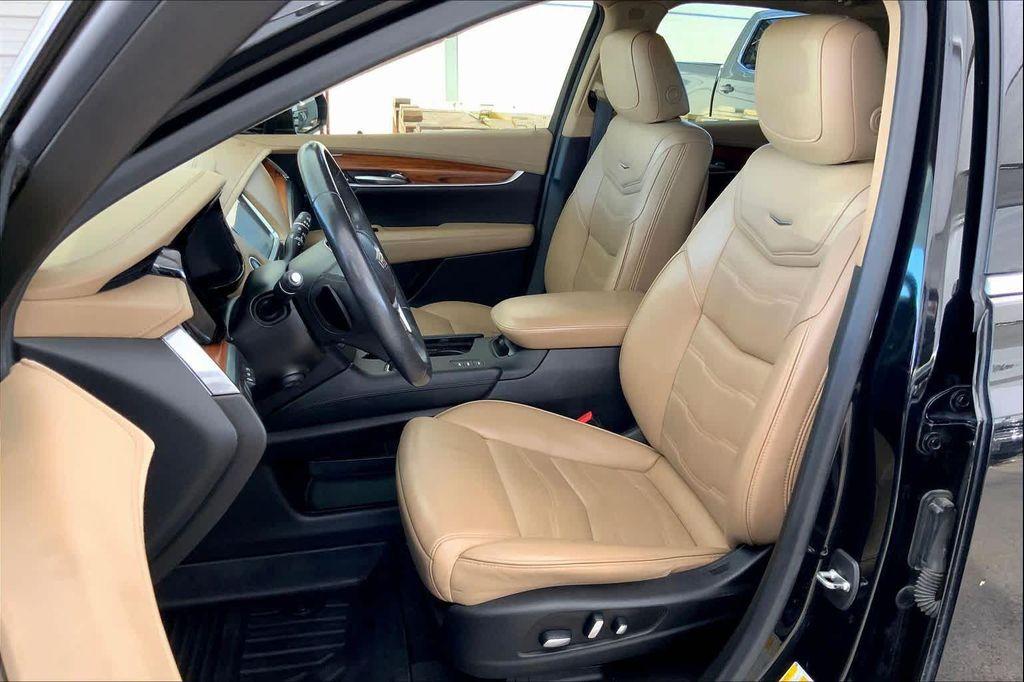 used 2019 Cadillac XT5 car, priced at $27,586