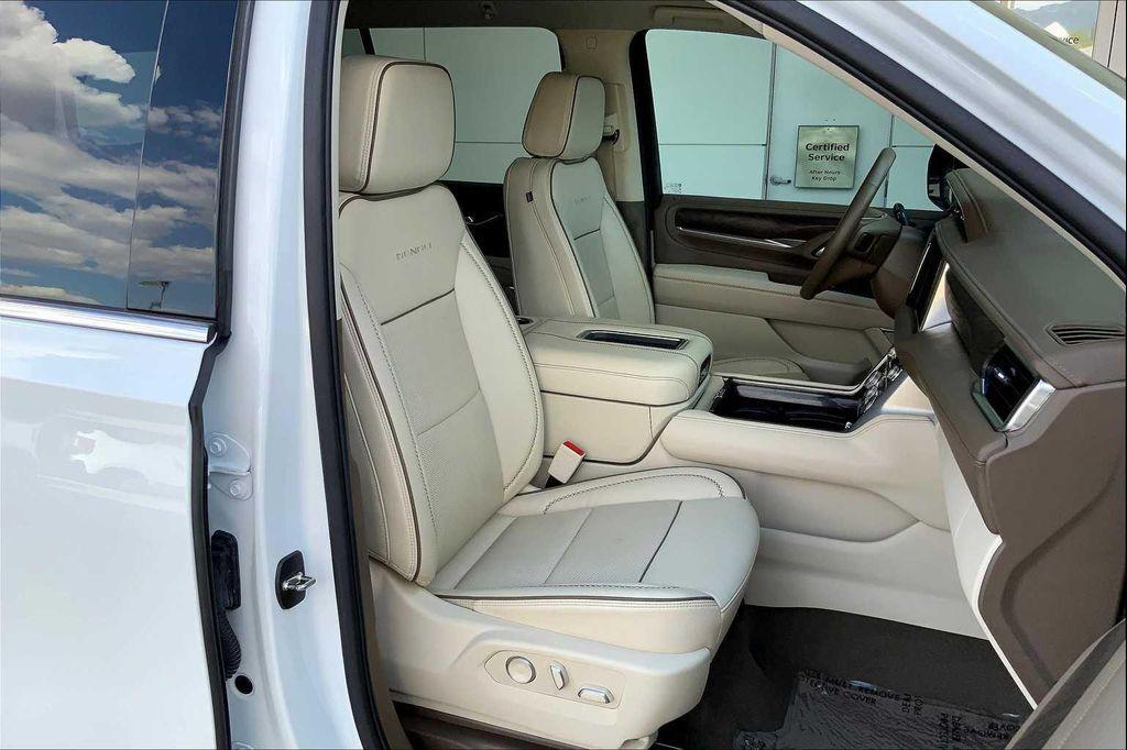 used 2023 GMC Yukon car, priced at $66,982