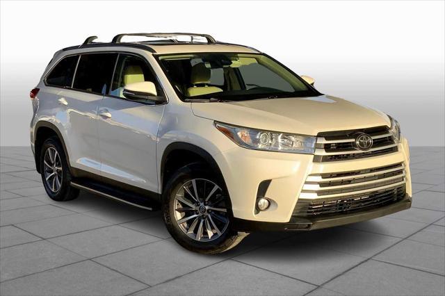 used 2019 Toyota Highlander car, priced at $24,771