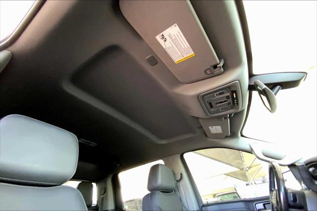 used 2021 GMC Sierra 1500 car, priced at $42,992