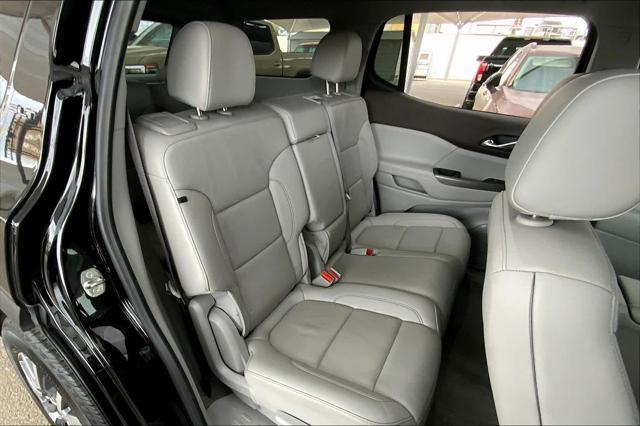 used 2023 GMC Acadia car, priced at $30,924