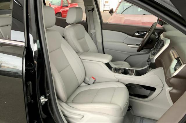 used 2023 GMC Acadia car, priced at $30,924