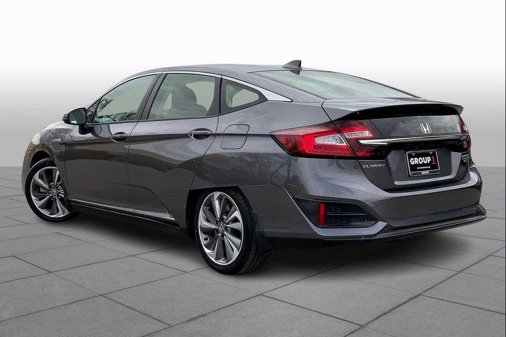used 2018 Honda Clarity Plug-In Hybrid car, priced at $17,937