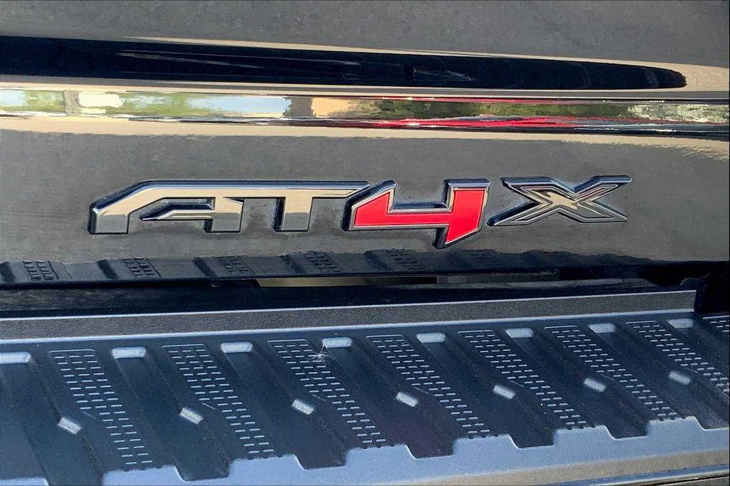 used 2024 GMC Sierra 2500 car, priced at $80,897
