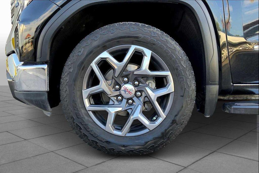 used 2023 GMC Sierra 1500 car, priced at $44,729