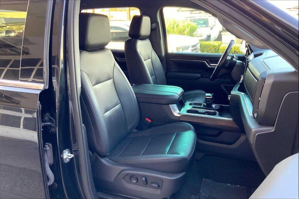 used 2023 GMC Sierra 1500 car, priced at $44,729