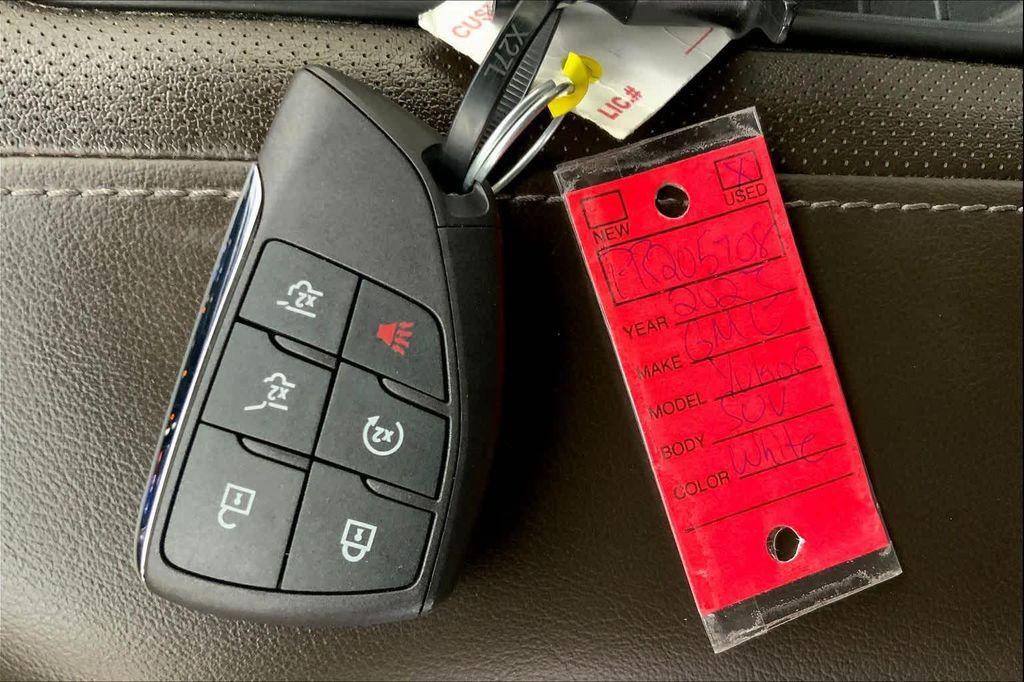 used 2023 GMC Yukon car, priced at $49,592