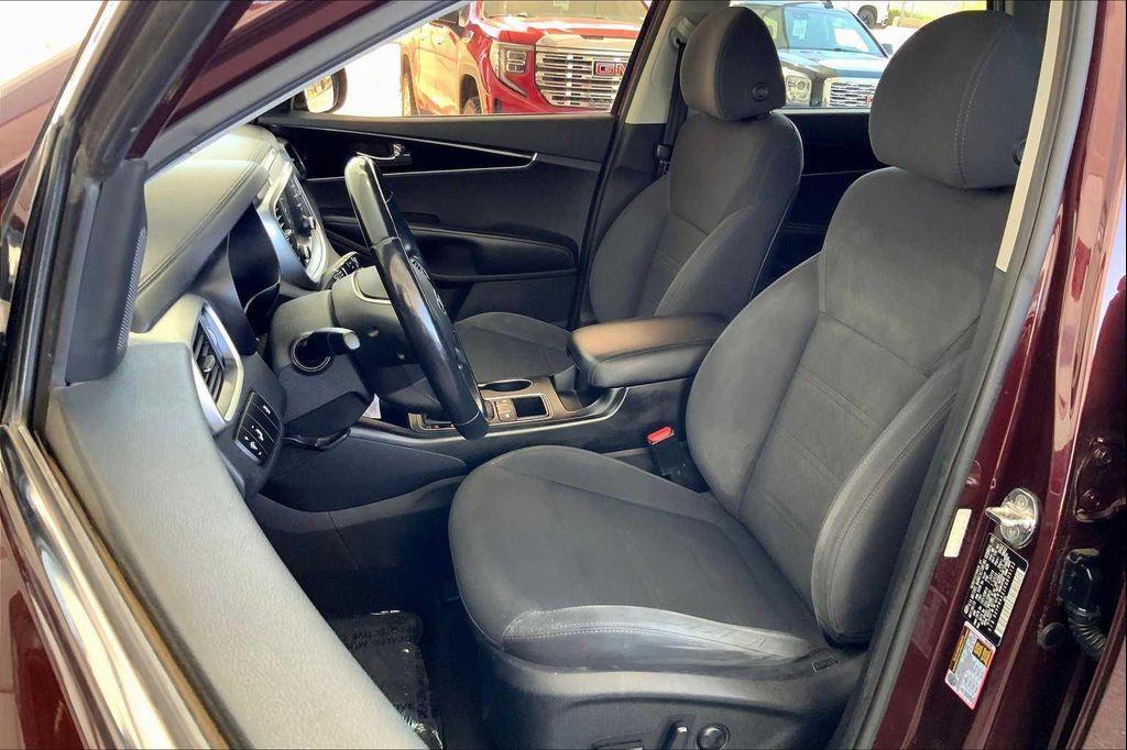 used 2019 Kia Sorento car, priced at $14,592