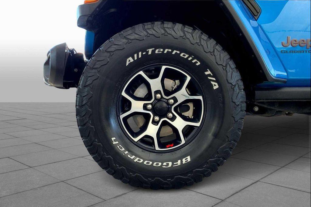 used 2021 Jeep Gladiator car, priced at $40,153