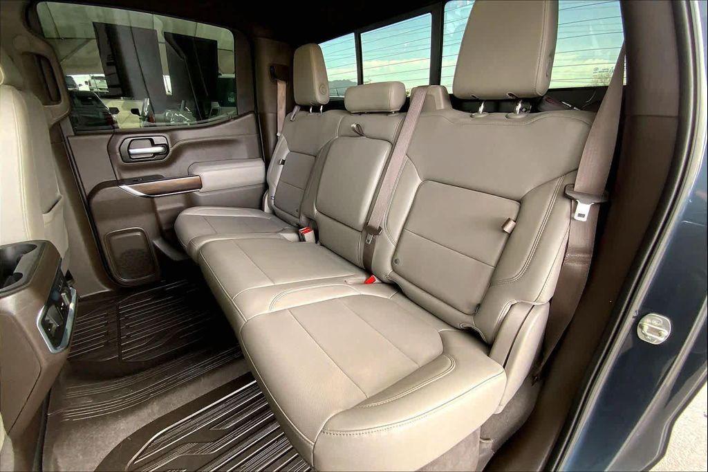 used 2021 GMC Sierra 1500 car, priced at $34,592