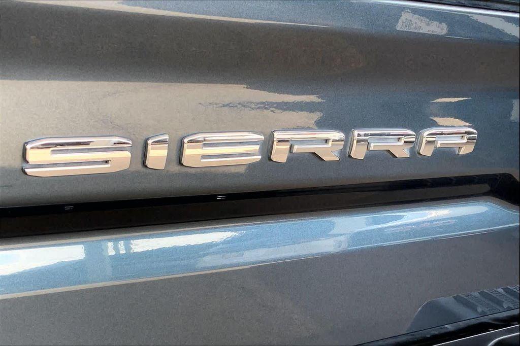 used 2021 GMC Sierra 1500 car, priced at $34,592