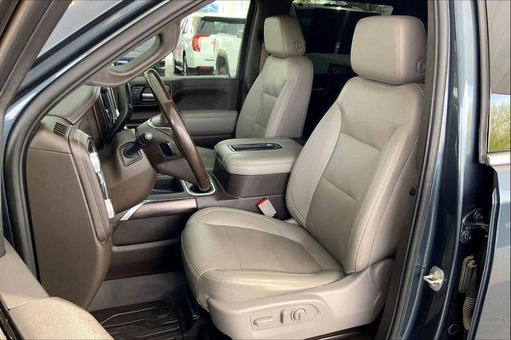 used 2021 GMC Sierra 1500 car, priced at $34,592