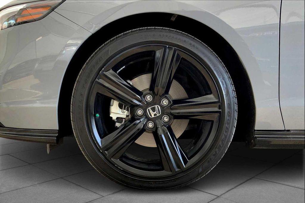 used 2024 Honda Accord Hybrid car, priced at $32,582