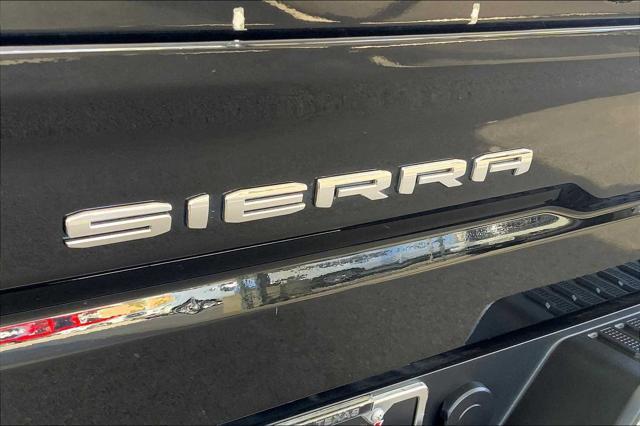 used 2022 GMC Sierra 1500 car, priced at $49,992