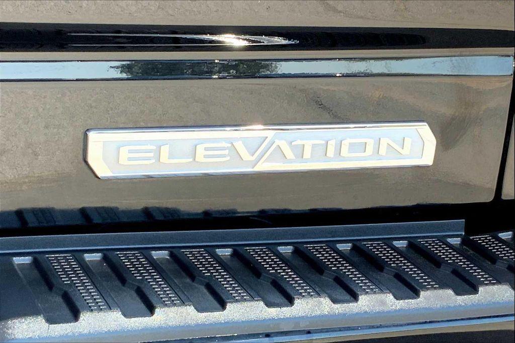 used 2023 GMC Sierra 1500 car, priced at $43,889