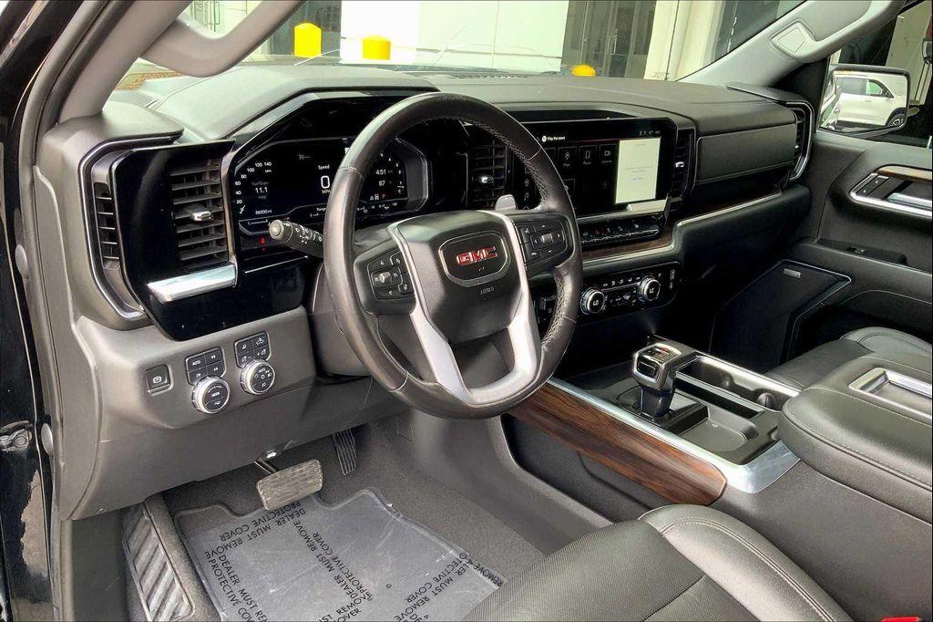 used 2022 GMC Sierra 1500 car, priced at $43,592