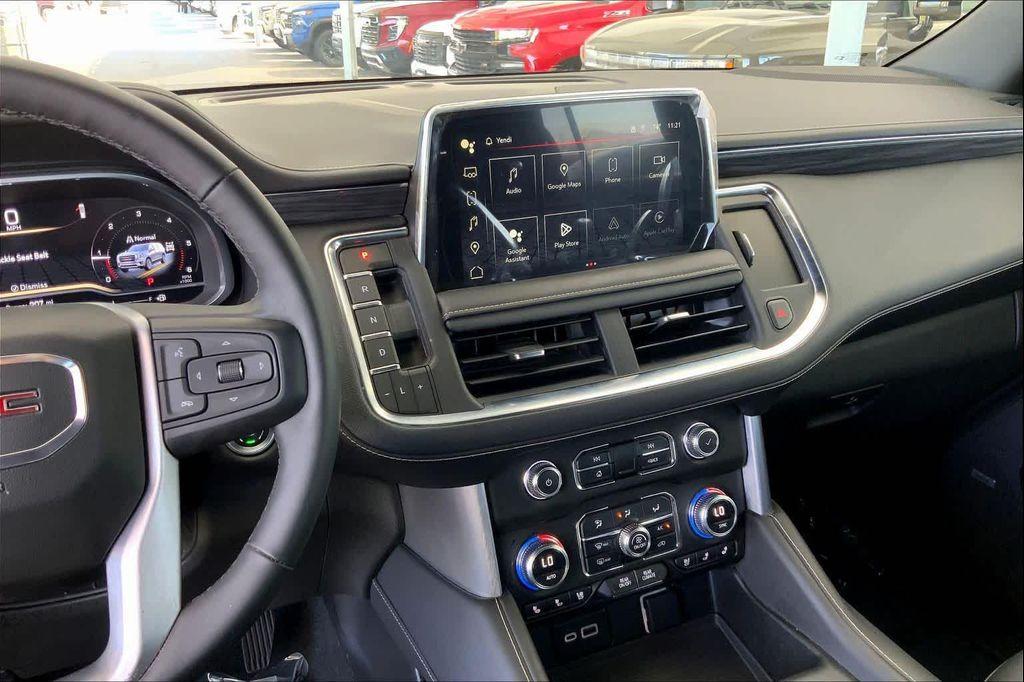 used 2023 GMC Yukon car, priced at $63,766